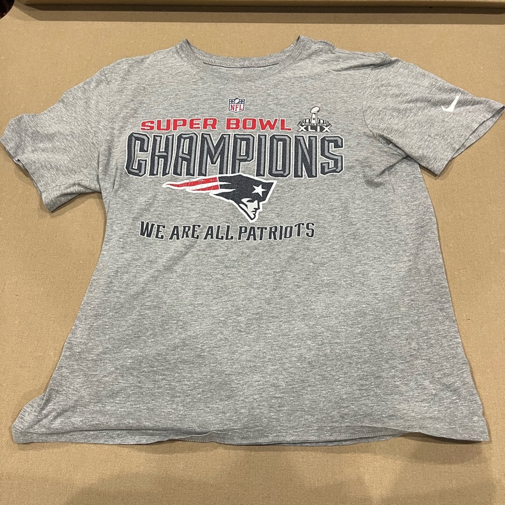 New England patriots vintage t-shirt